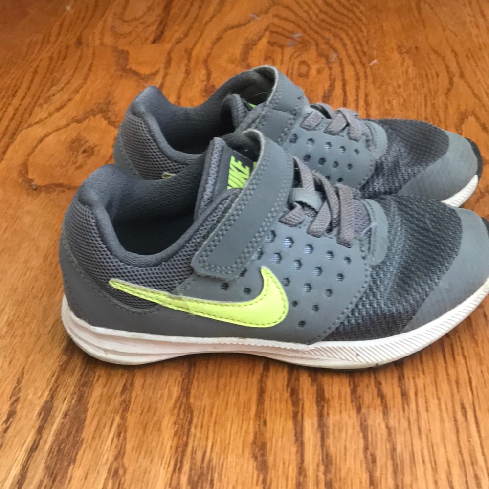 Little Boys Nike’s